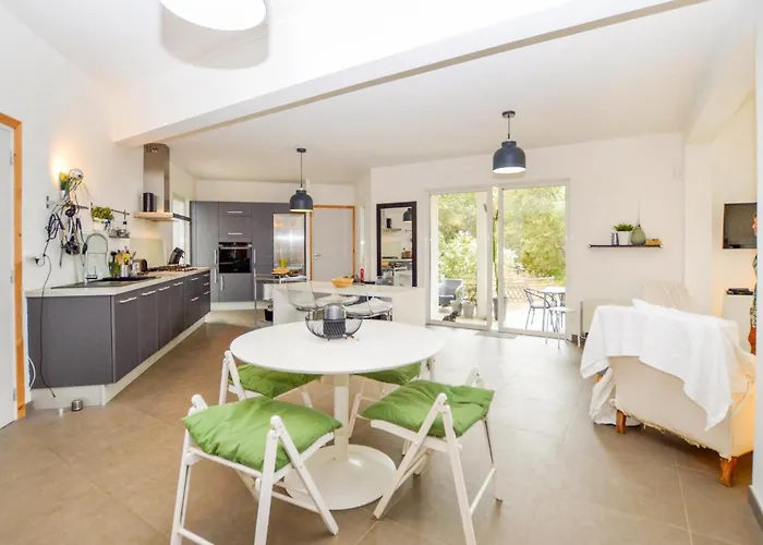 Amazing In With Kitchen Pigna