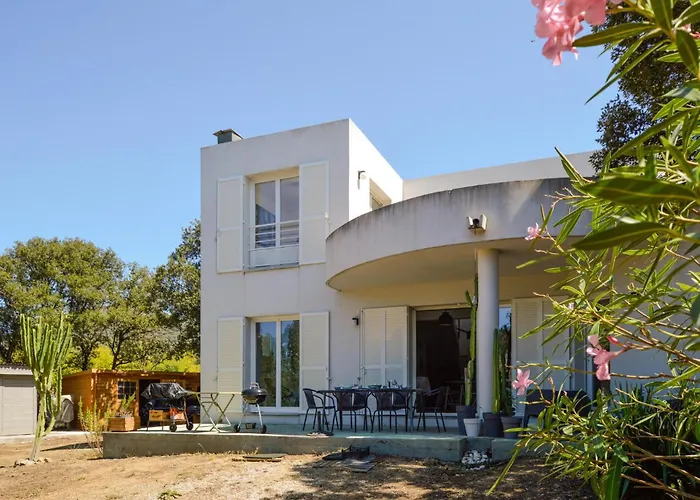 Amazing In With Kitchen *